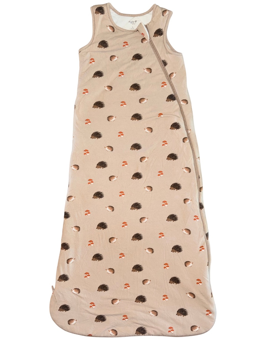Kyte BABY Beige Sleep Sack with Hedgehog & Mushroom Print. 
Size L, 2.5 tog